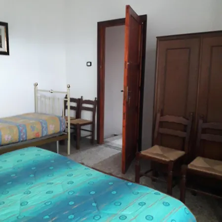 Le Caselle Bed & Breakfast 3*