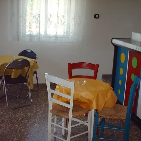 Le Caselle Bed & Breakfast